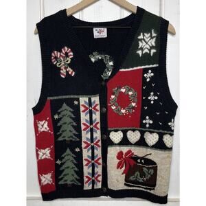VTG Nutcracker Christmas Sweater Vest Embroidered Candy Cane Drum Wreath Heart M